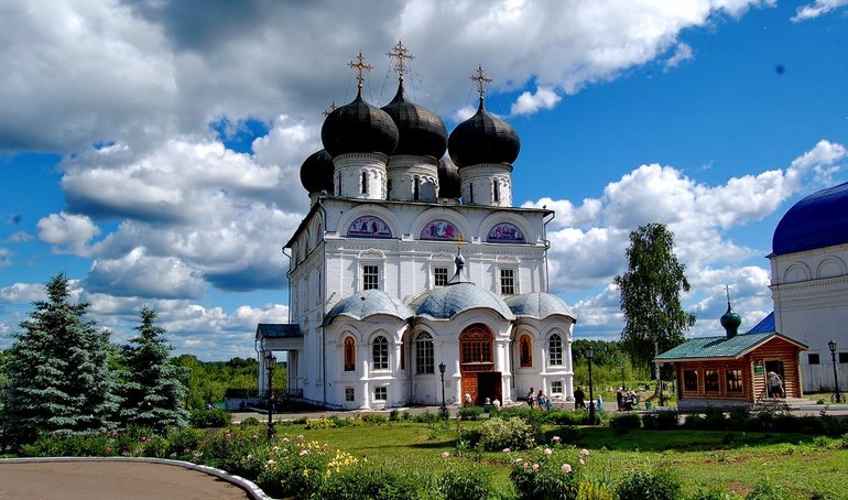 Кировский монастырь
