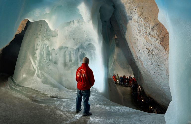 Пещера айсризенвельт в австрии