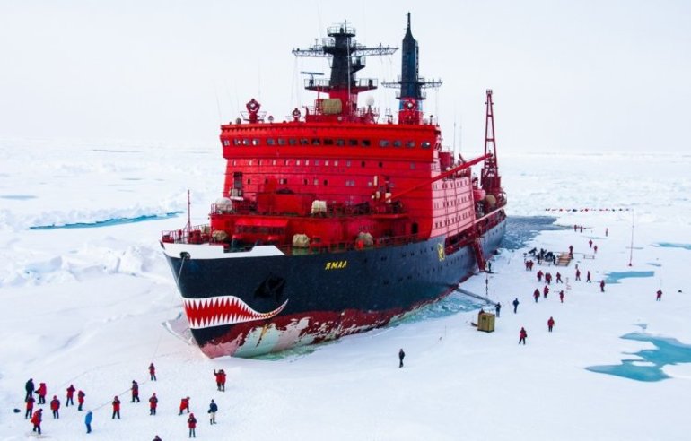 Круиз по Северному полюсу на ледоколе «Ямал»